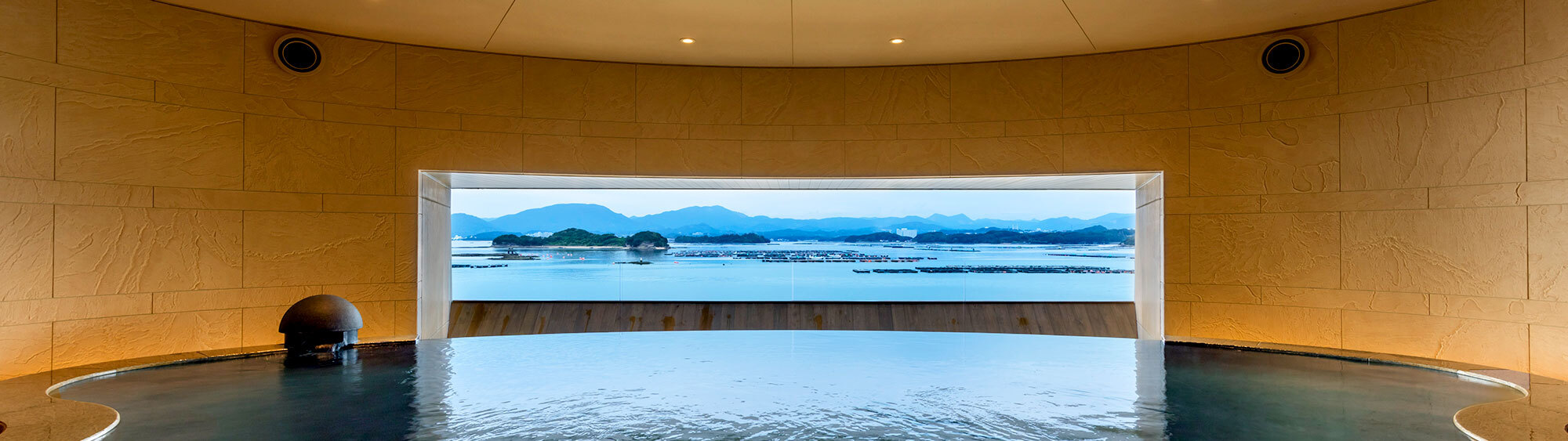 ホテル川久 四季折々の景色